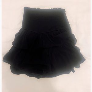 VOUGE SOCIETY BLACK SKIRT